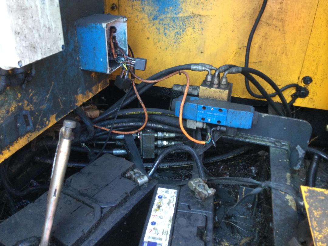 Photo '37' of Hyundai R290LC-7A Excavator Photo '37' of Hyundai R290LC-7A Excavator