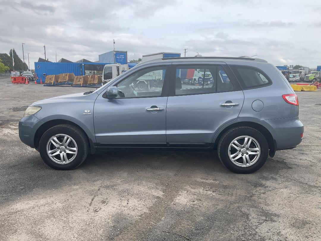 Photo '6' of Hyundai Santa FE Crdi SUV Photo '6' of Hyundai Santa FE Crdi SUV