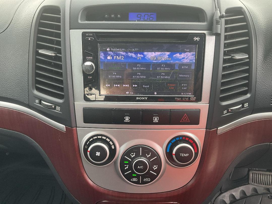 Photo '14' of Hyundai Santa FE Crdi SUV Photo '14' of Hyundai Santa FE Crdi SUV