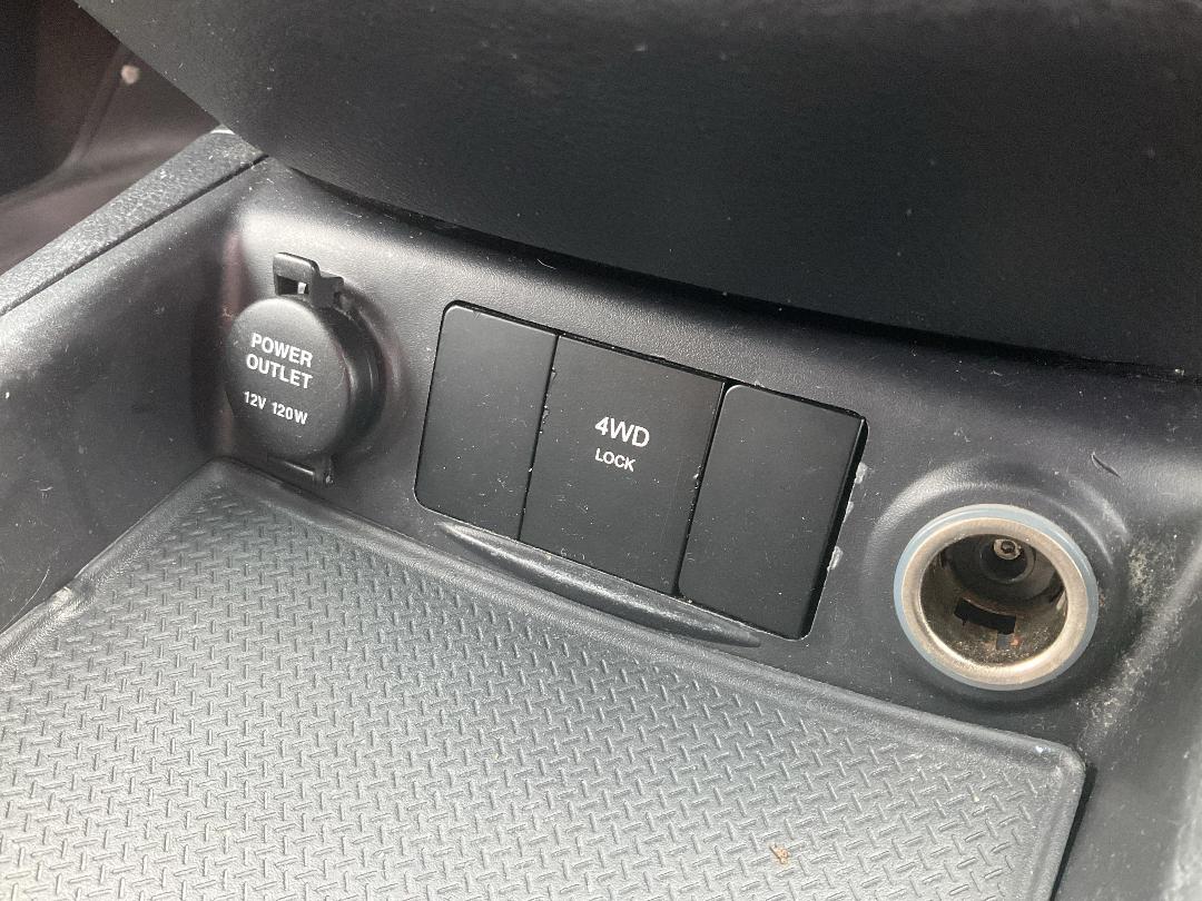 Photo '15' of Hyundai Santa FE Crdi SUV Photo '15' of Hyundai Santa FE Crdi SUV