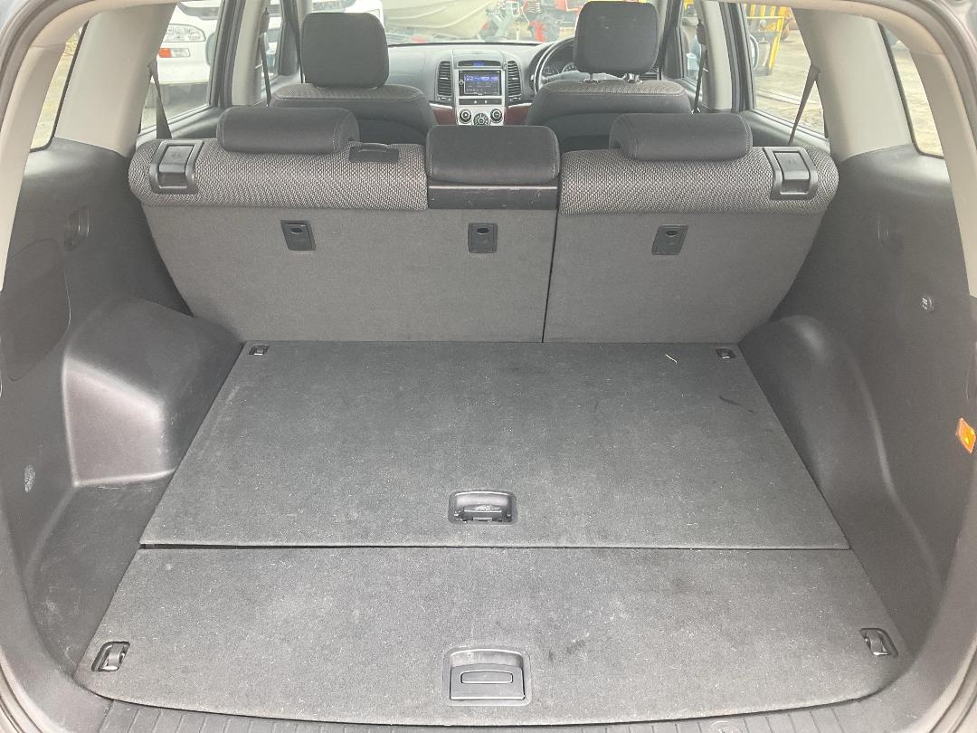 Photo '17' of Hyundai Santa FE Crdi SUV Photo '17' of Hyundai Santa FE Crdi SUV