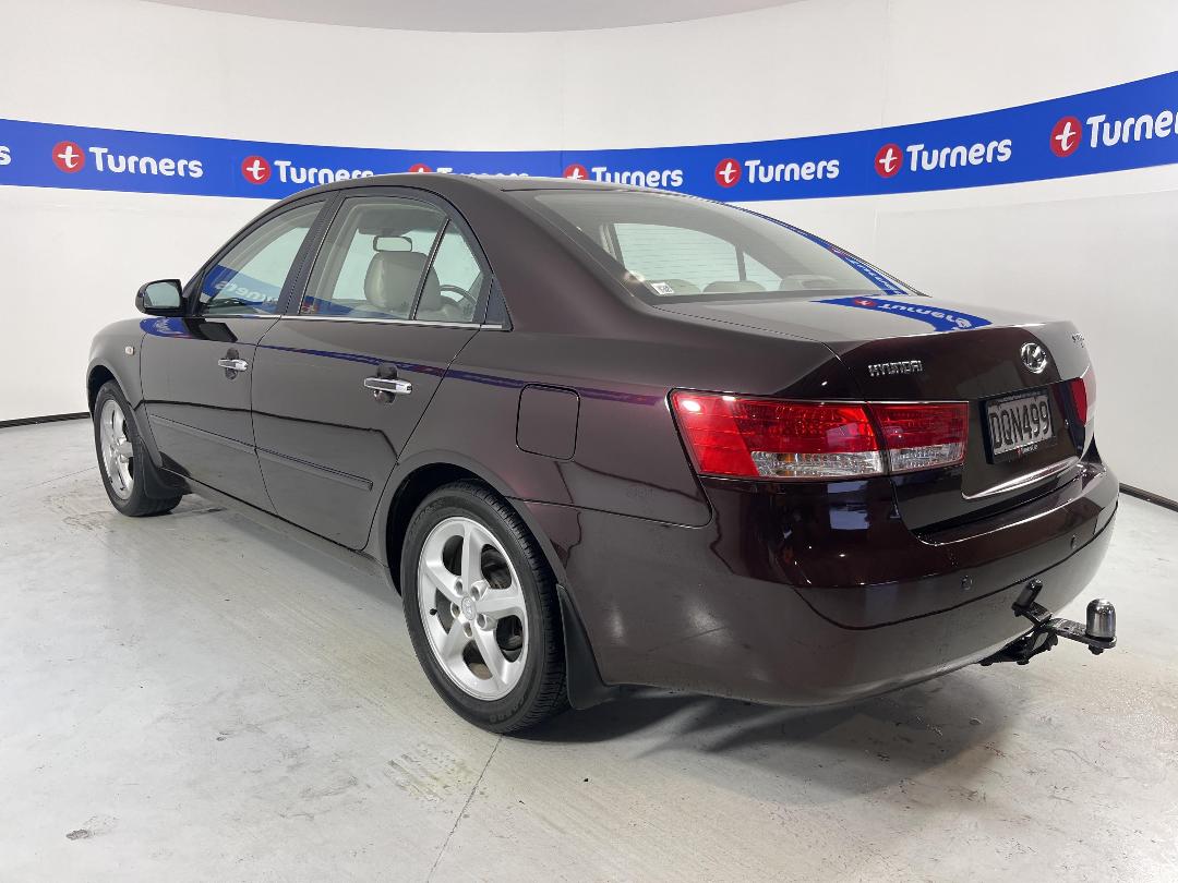 Photo '5' of Hyundai Sonata Photo '5' of Hyundai Sonata