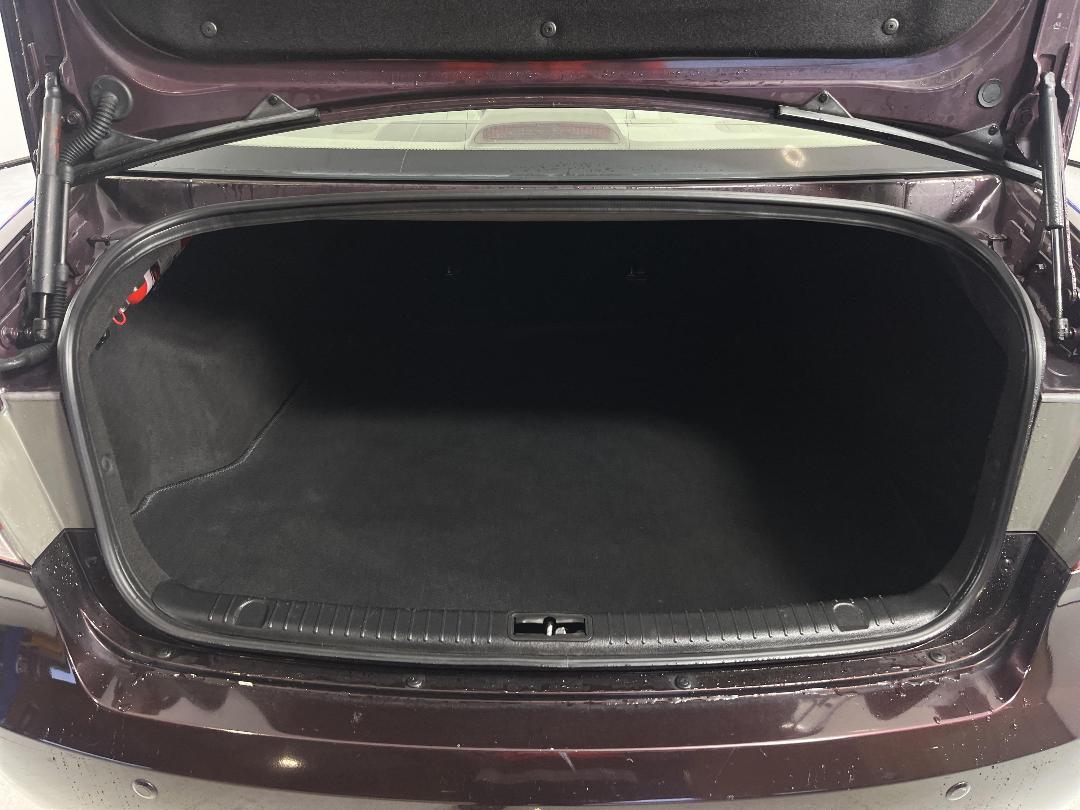 Photo '14' of Hyundai Sonata Photo '14' of Hyundai Sonata