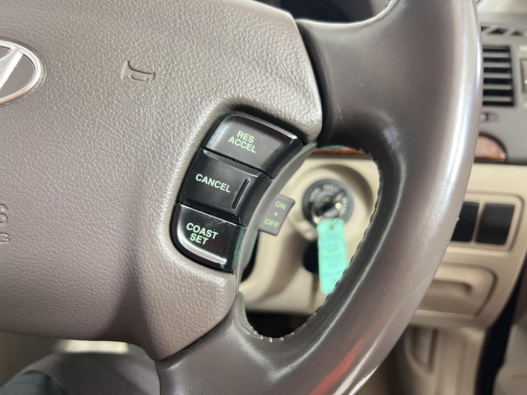 Photo '23' of Hyundai Sonata Photo '23' of Hyundai Sonata