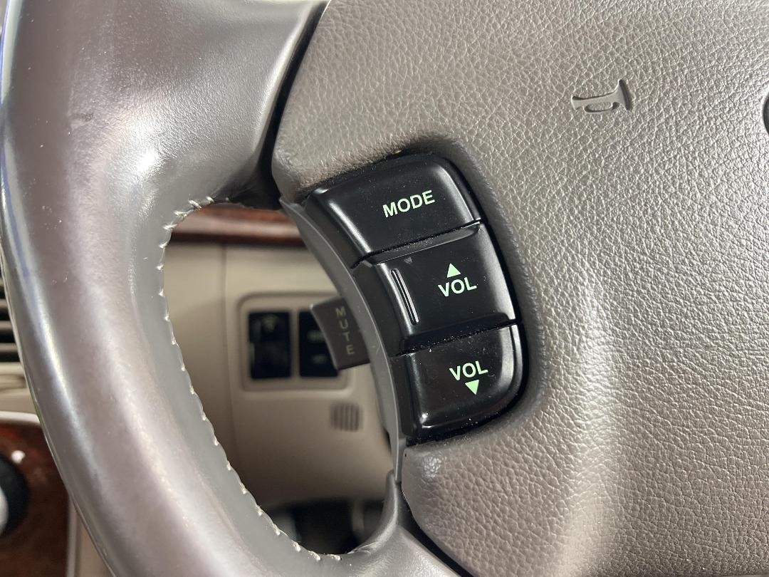 Photo '24' of Hyundai Sonata Photo '24' of Hyundai Sonata