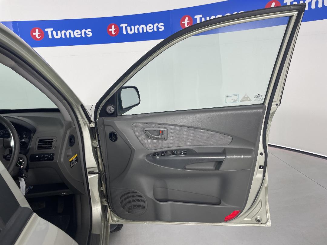 Photo '15' of Hyundai Tucson