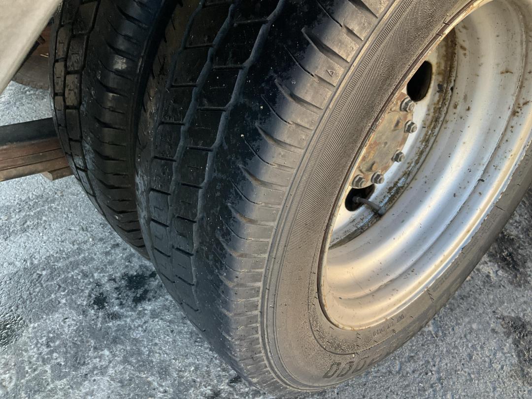 Photo '22' of Isuzu ELF Box Body