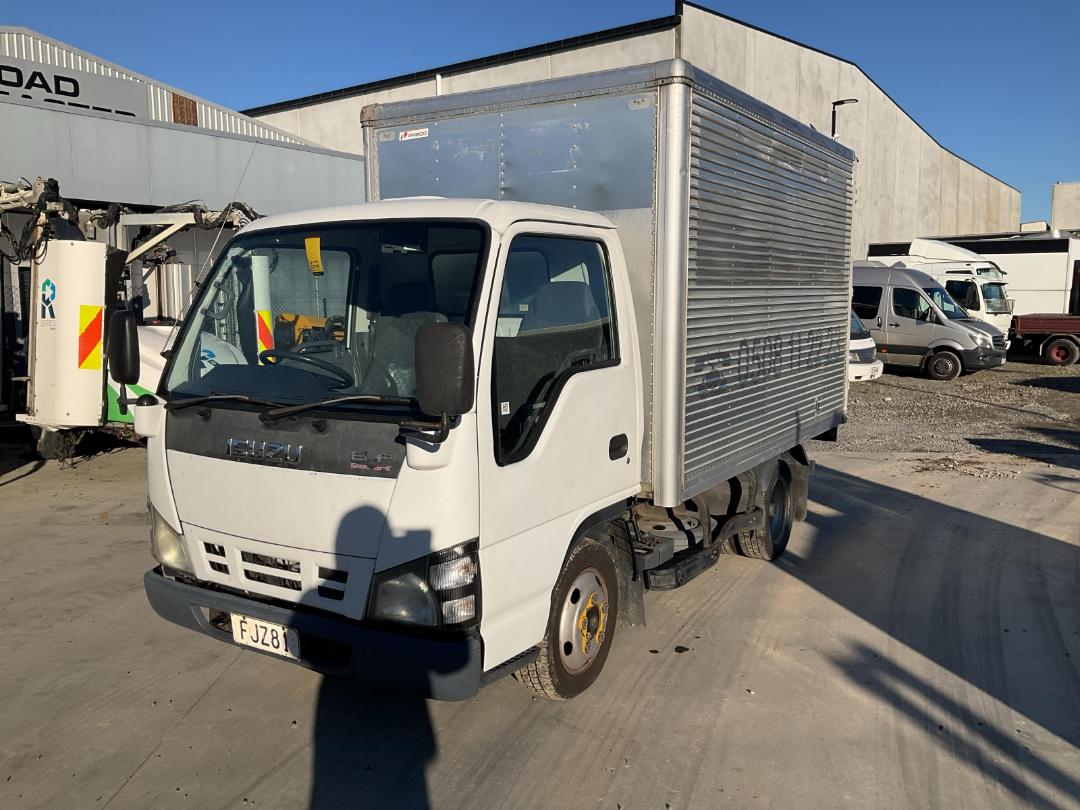 Photo '9' of Isuzu ELF Box Body