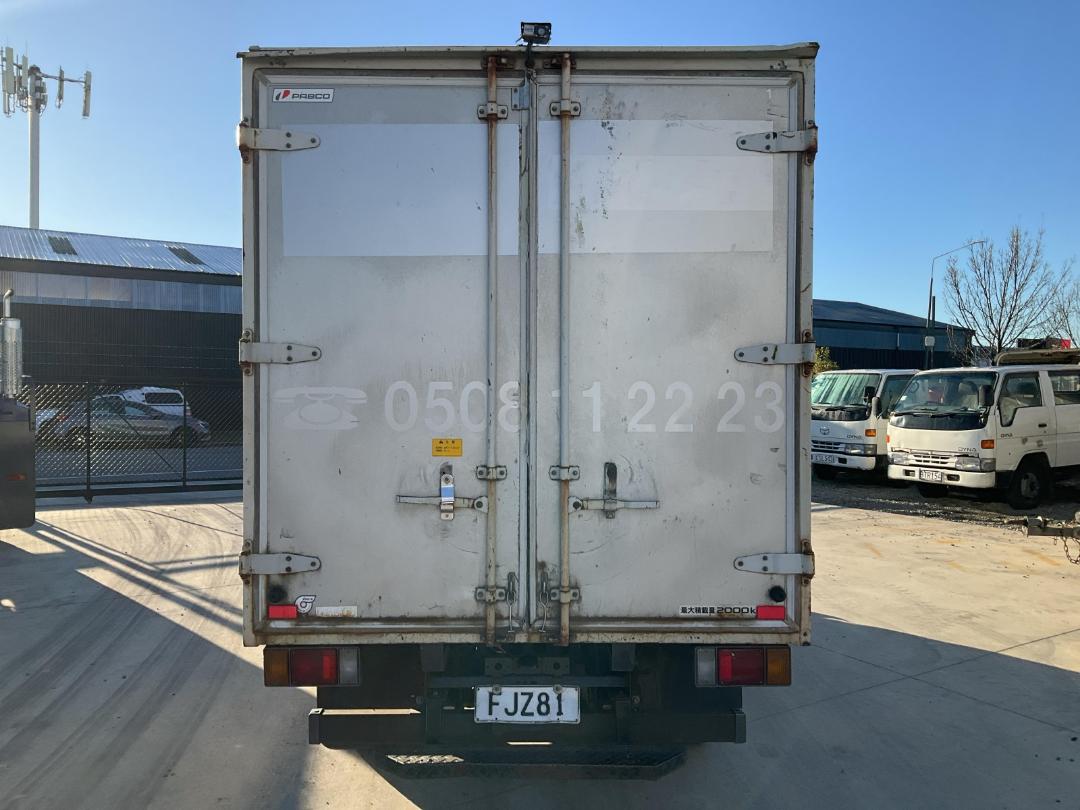 Photo '5' of Isuzu ELF Box Body