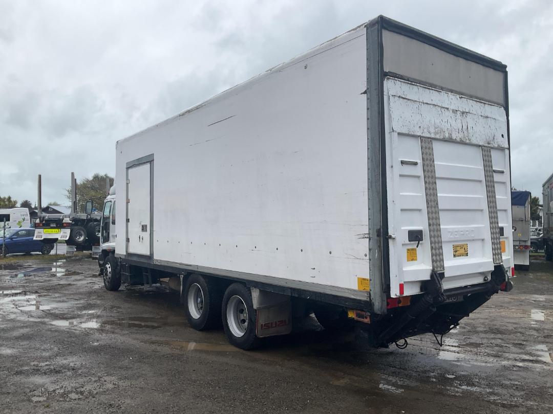 Photo '6' of Isuzu FVR 900 Box Body