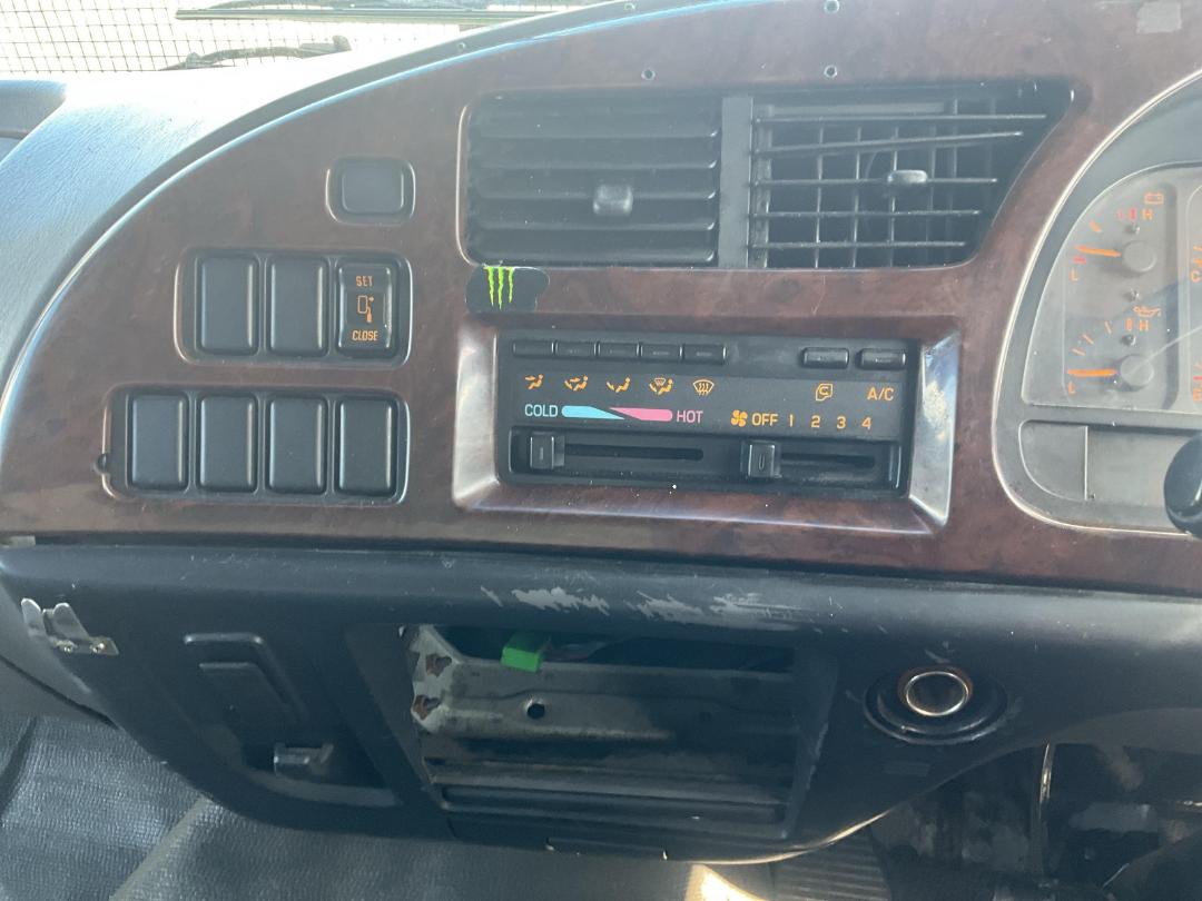 Photo '32' of Isuzu FVR 900 Box Body