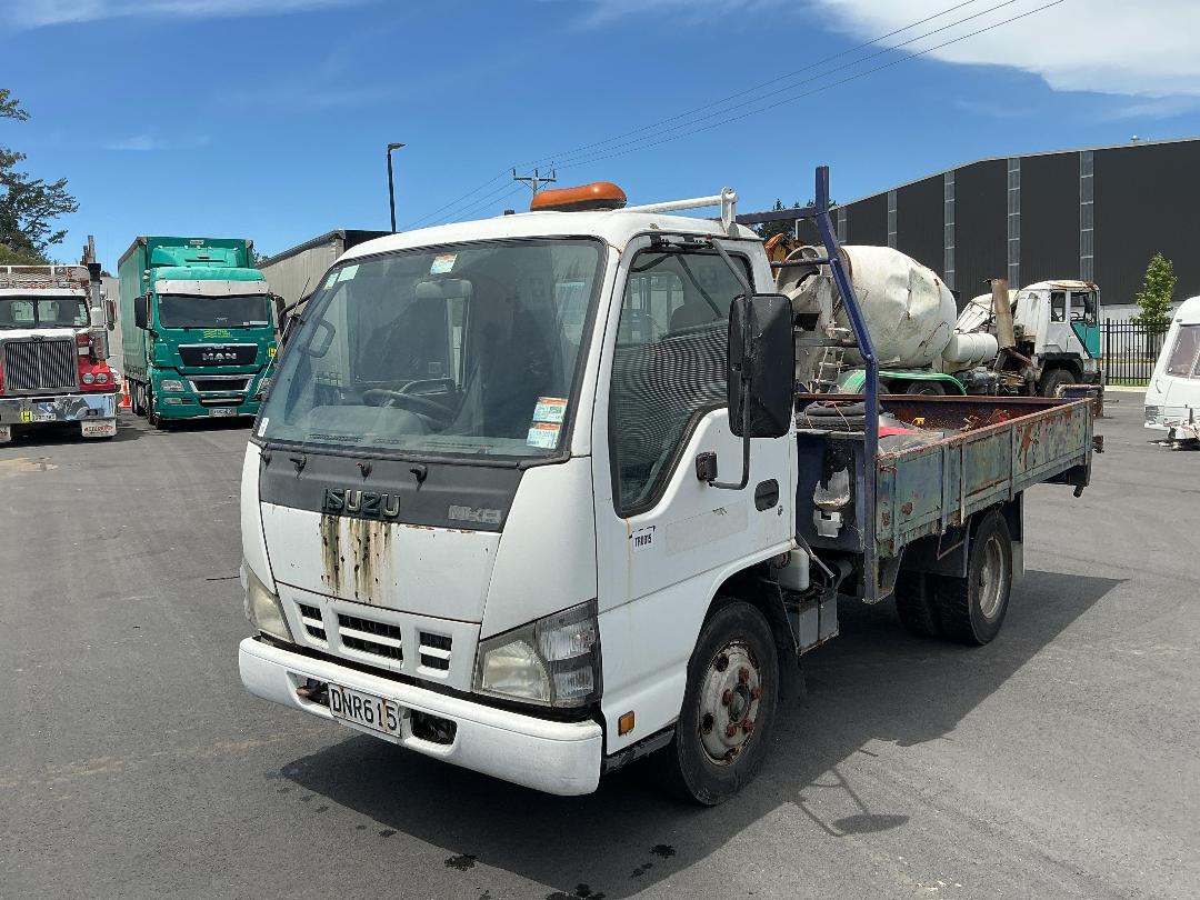 Photo '9' of Isuzu NKR 300S Tipper