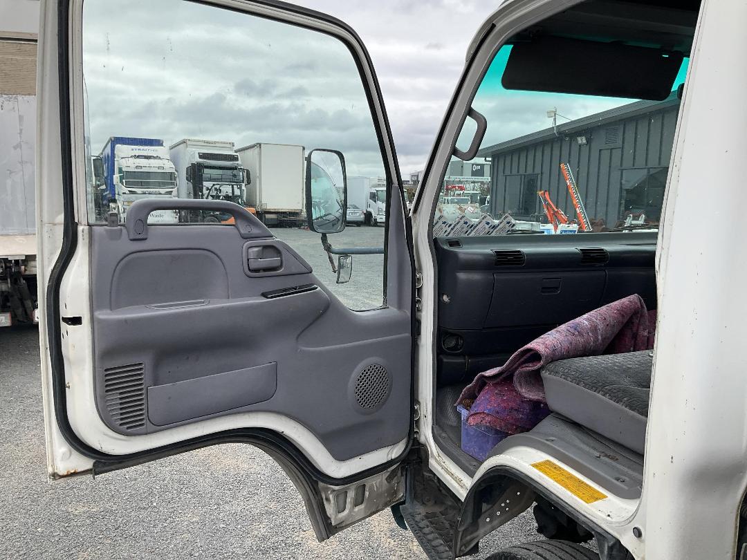 Photo '20' of Isuzu NQR 500L Transporter