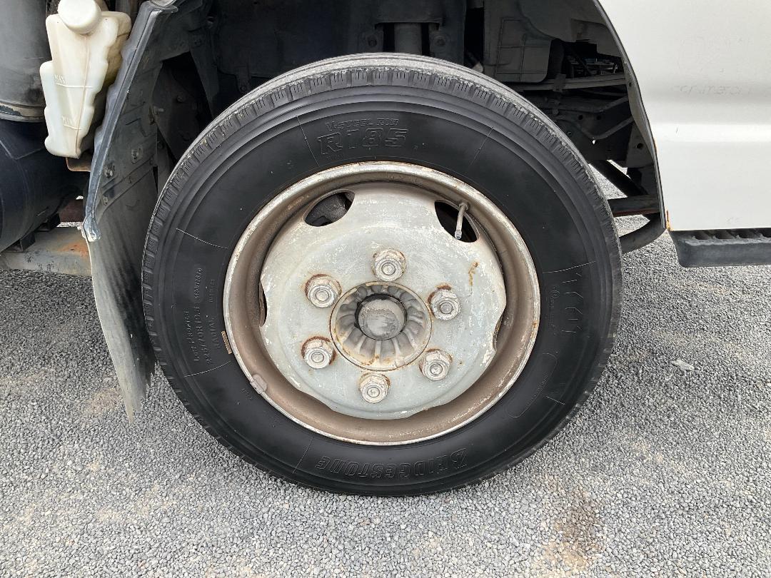 Photo '38' of Isuzu NQR 500L Transporter