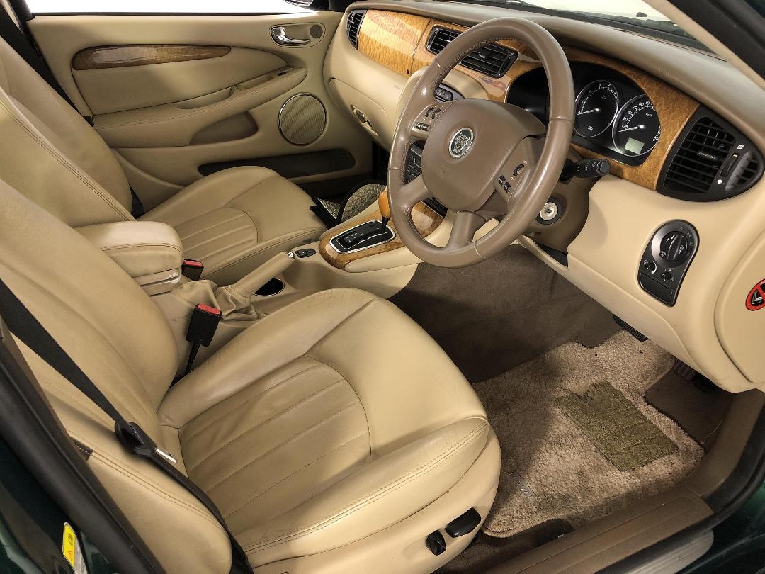 Photo '16' of Jaguar X-Type