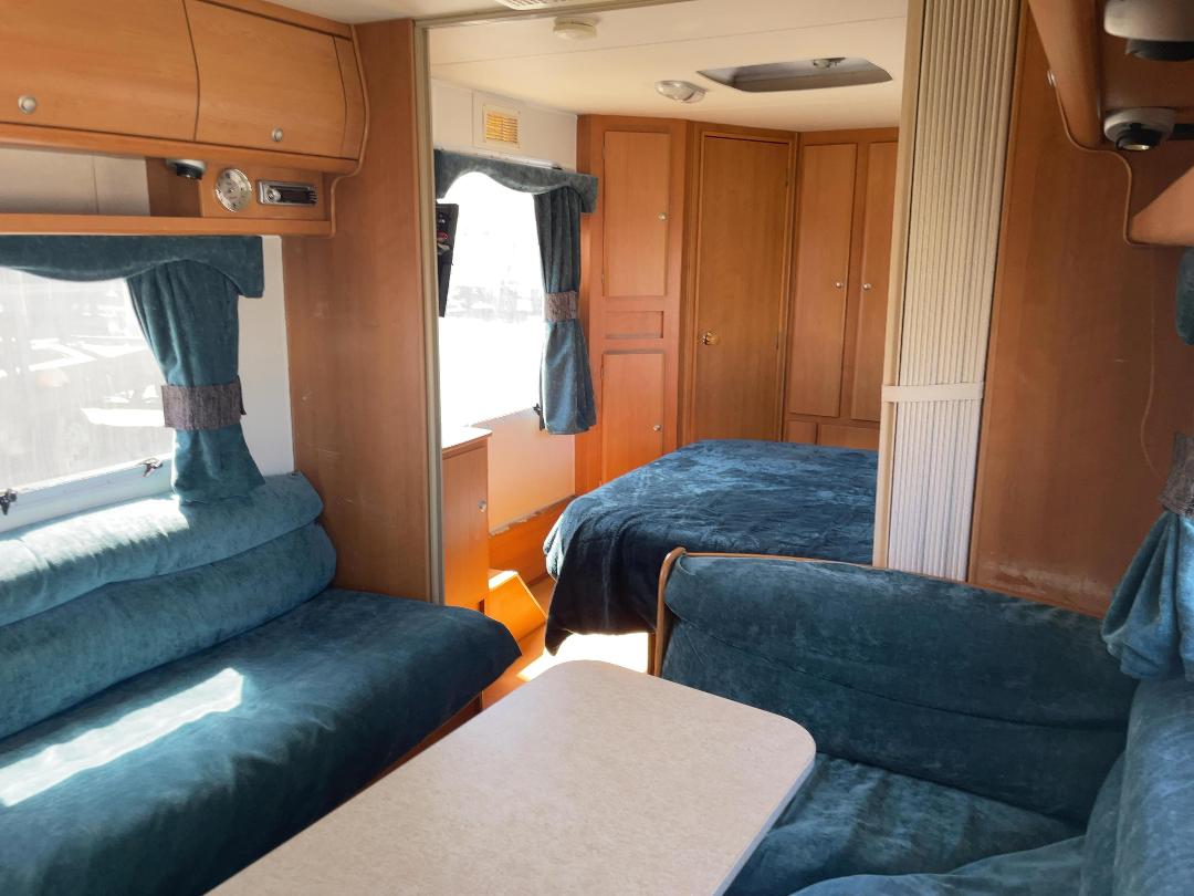 Photo '8' of JAYCO STERLING Caravan - Tandem