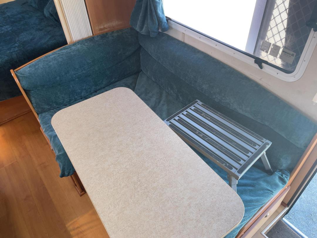 Photo '10' of JAYCO STERLING Caravan - Tandem