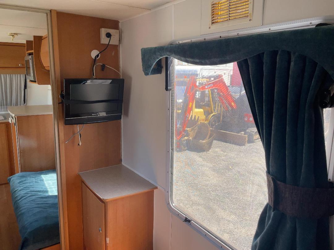 Photo '26' of JAYCO STERLING Caravan - Tandem