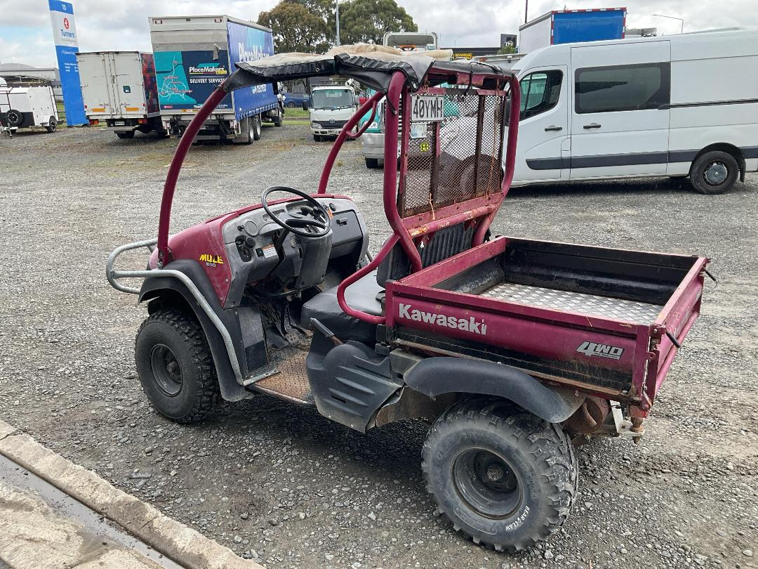 Photo '4' of Kawasaki KAF400A6F