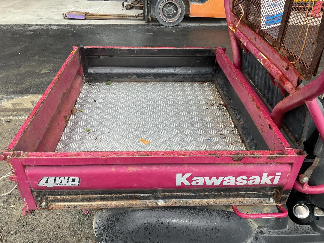 Photo '12' of Kawasaki KAF400A6F