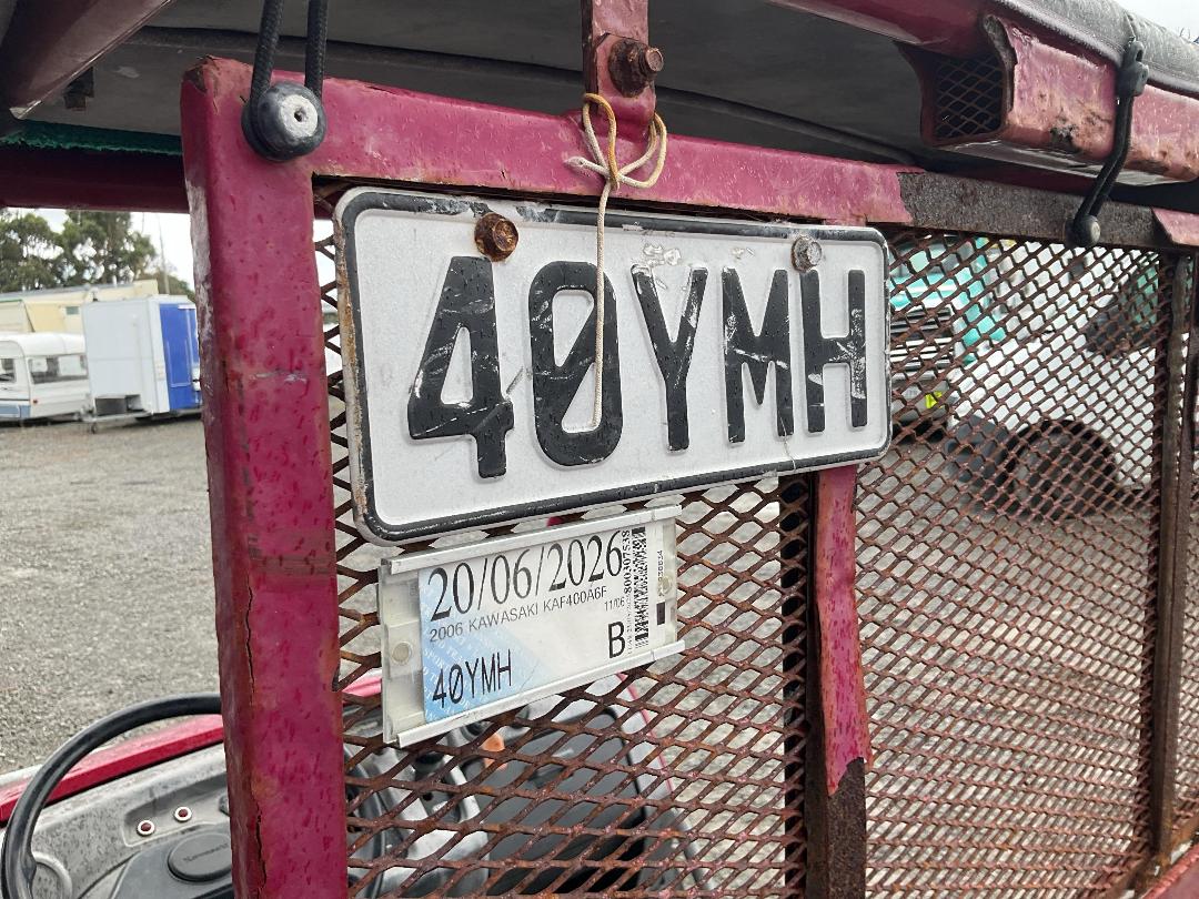 Photo '15' of Kawasaki KAF400A6F