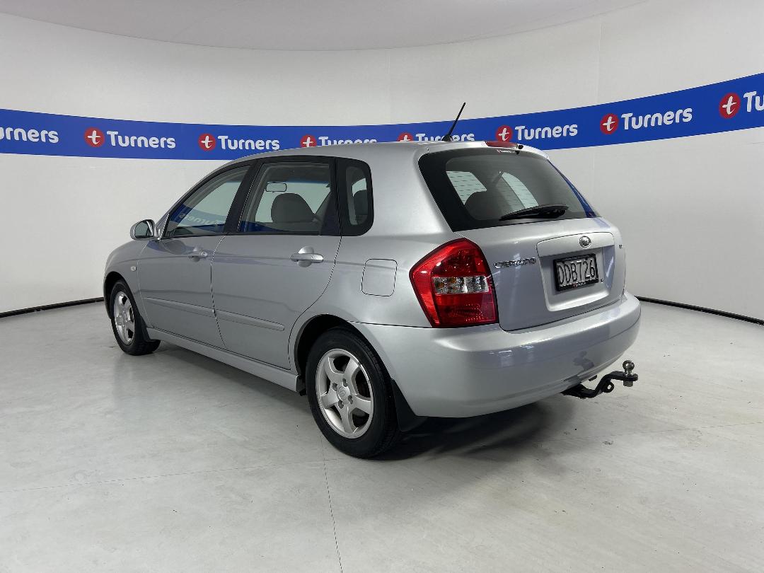 Photo '5' of KIA Cerato