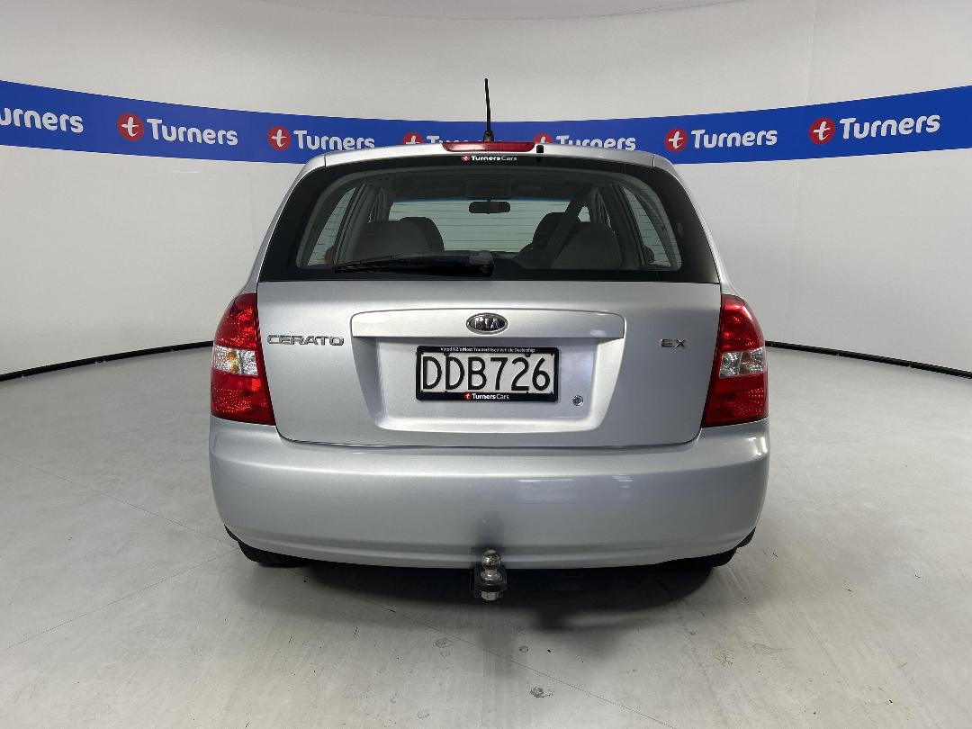 Photo '6' of KIA Cerato