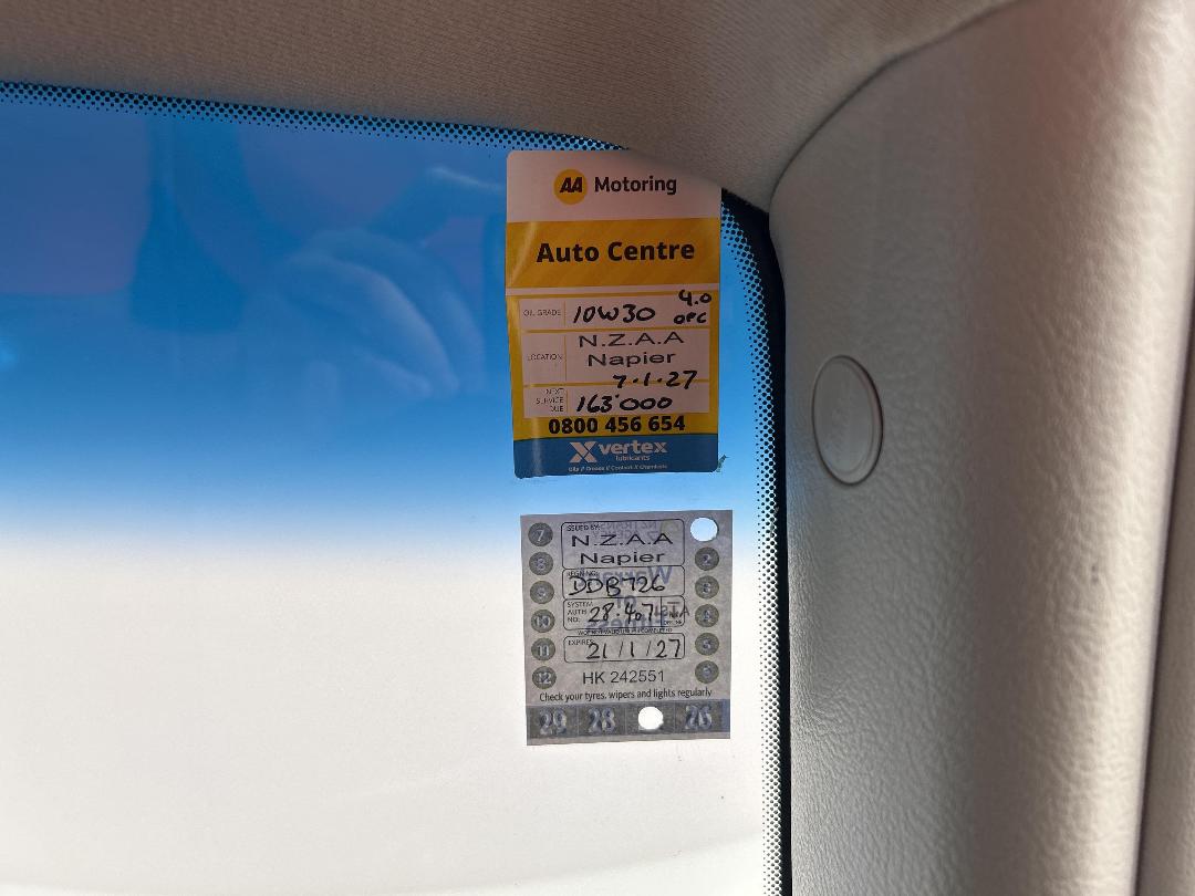 Photo '23' of KIA Cerato