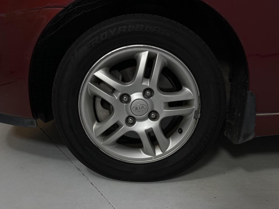 Photo '10' of KIA Cerato