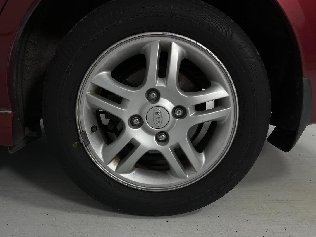 Photo '11' of KIA Cerato