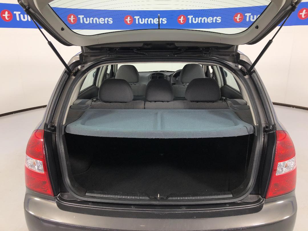 Photo '14' of KIA Cerato Photo '14' of KIA Cerato