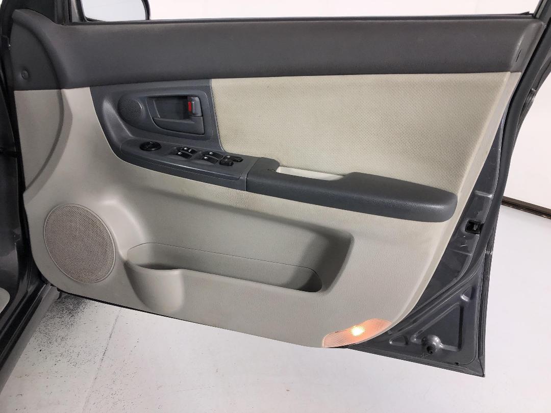 Photo '15' of KIA Cerato Photo '15' of KIA Cerato