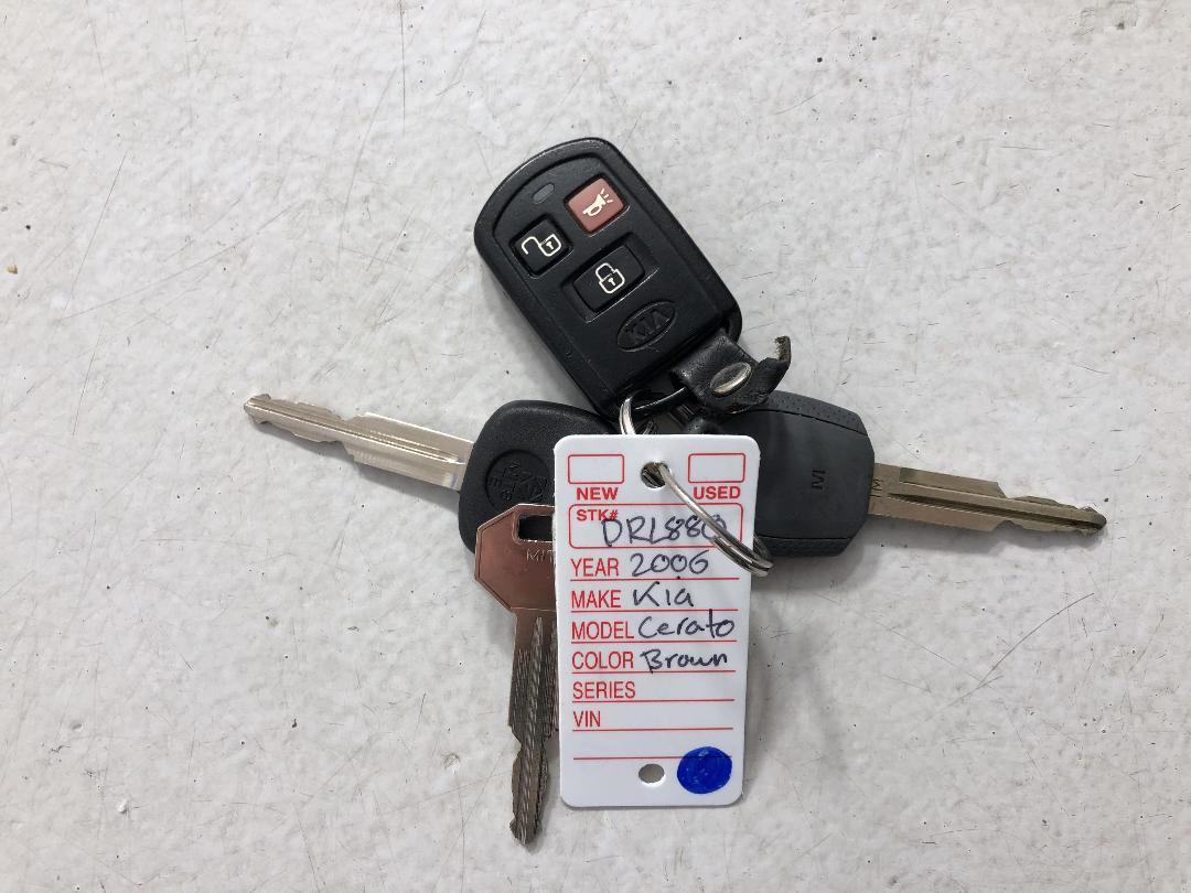 Photo '22' of KIA Cerato Photo '22' of KIA Cerato