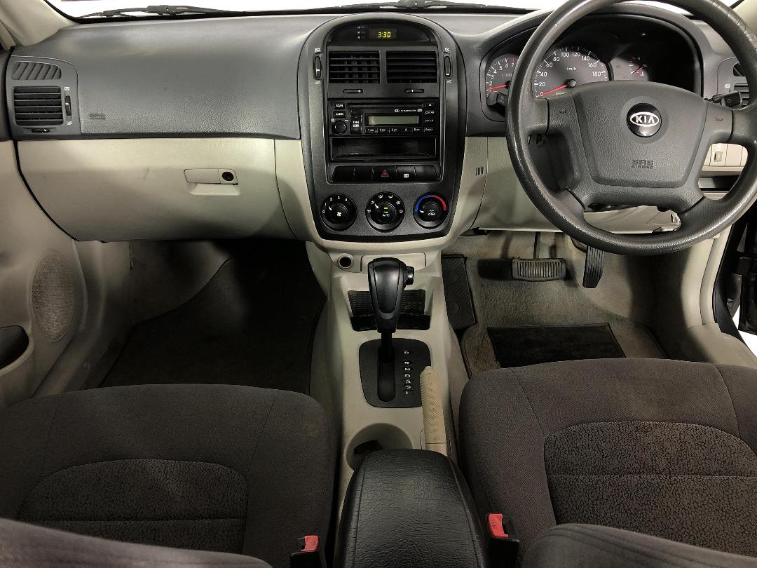 Photo '17' of KIA Cerato Photo '17' of KIA Cerato