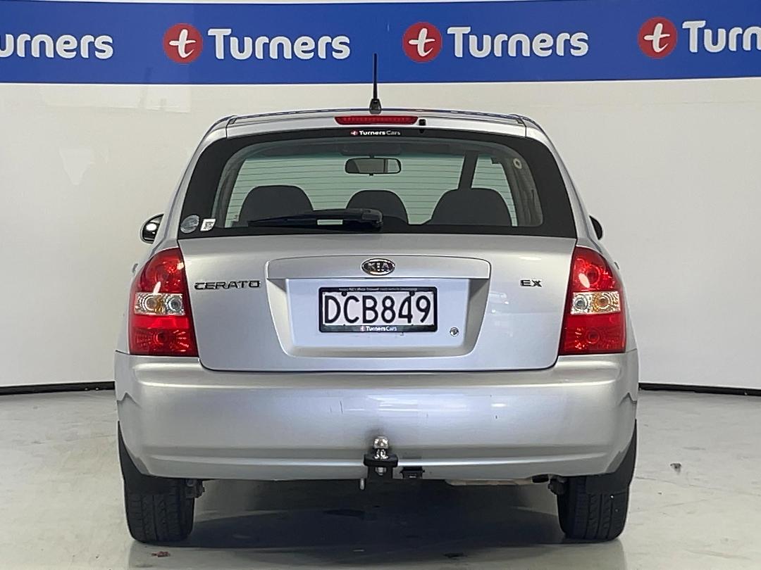 Photo '6' of KIA Cerato