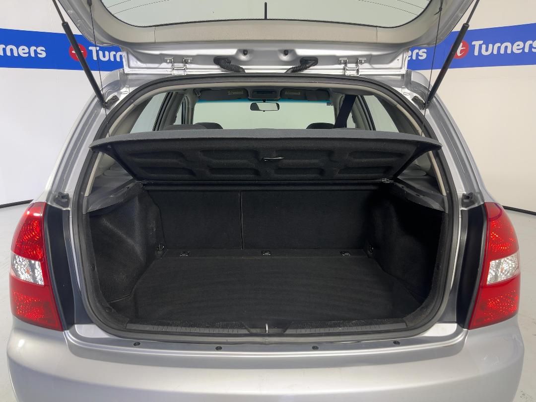 Photo '14' of KIA Cerato