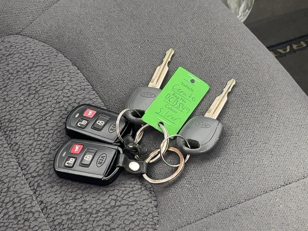 Photo '22' of KIA Cerato