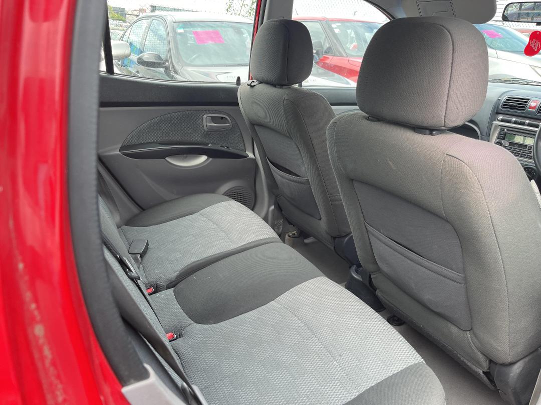 Photo '13' of KIA Picanto