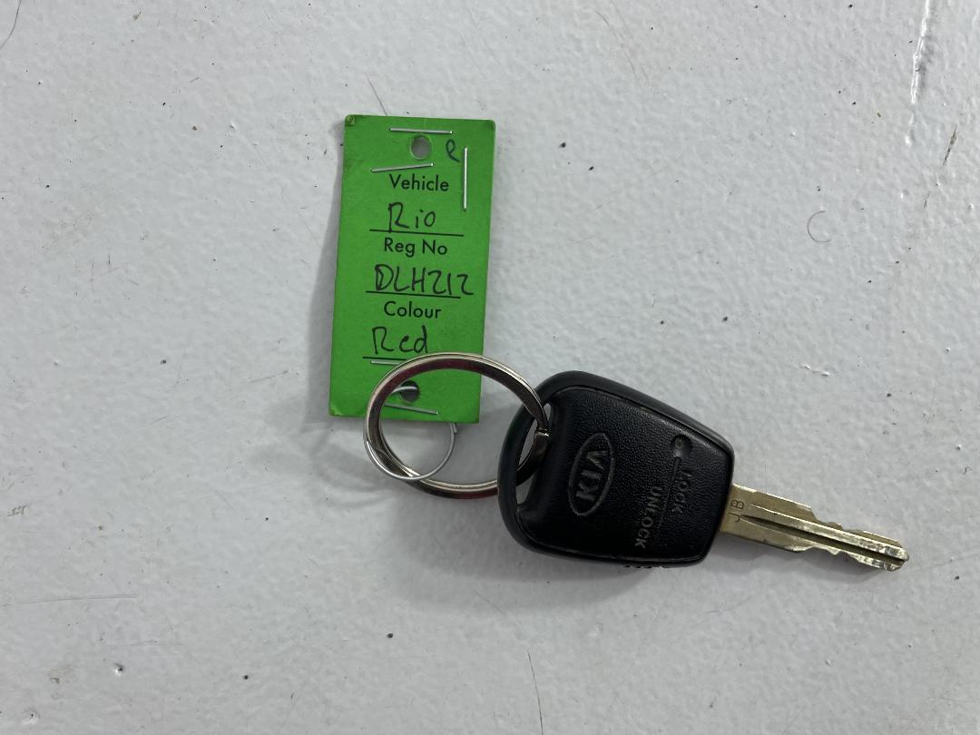 Photo '22' of KIA RIO