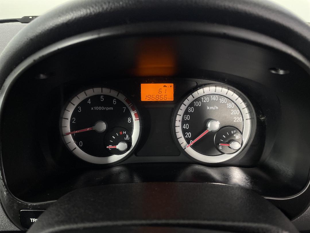 Photo '21' of KIA RIO