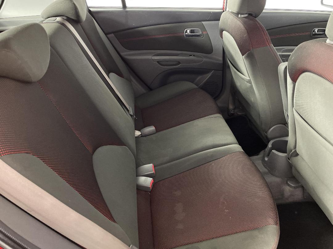 Photo '20' of KIA RIO