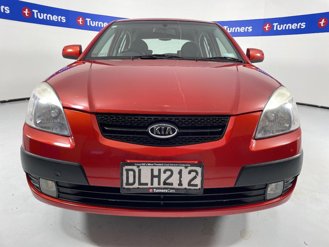 Photo '2' of KIA RIO