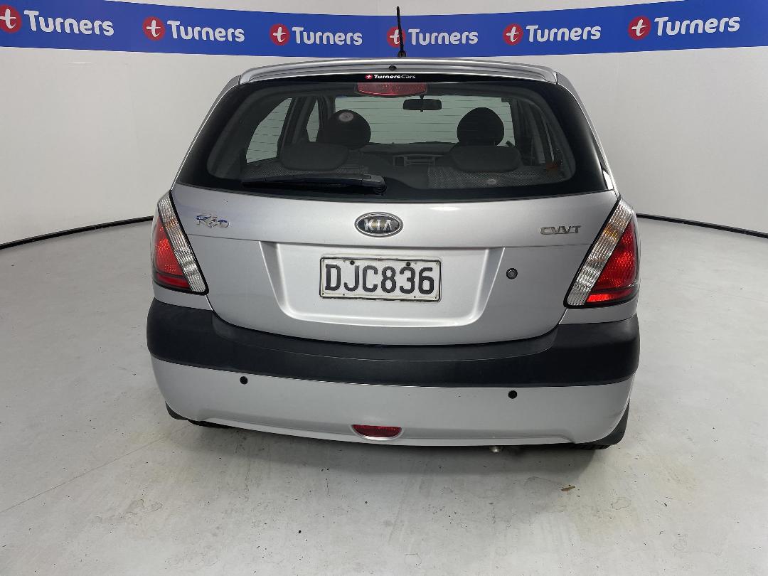 Photo '6' of KIA RIO Photo '6' of KIA RIO