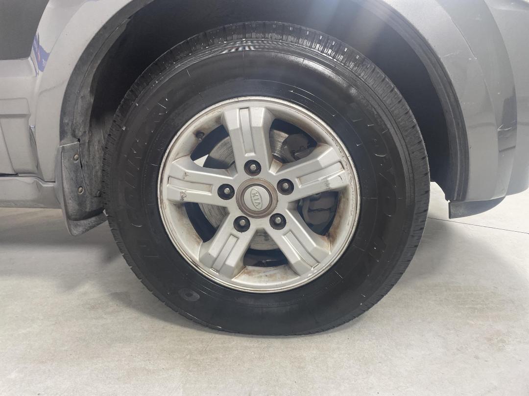 Photo '9' of KIA Sorento Photo '9' of KIA Sorento