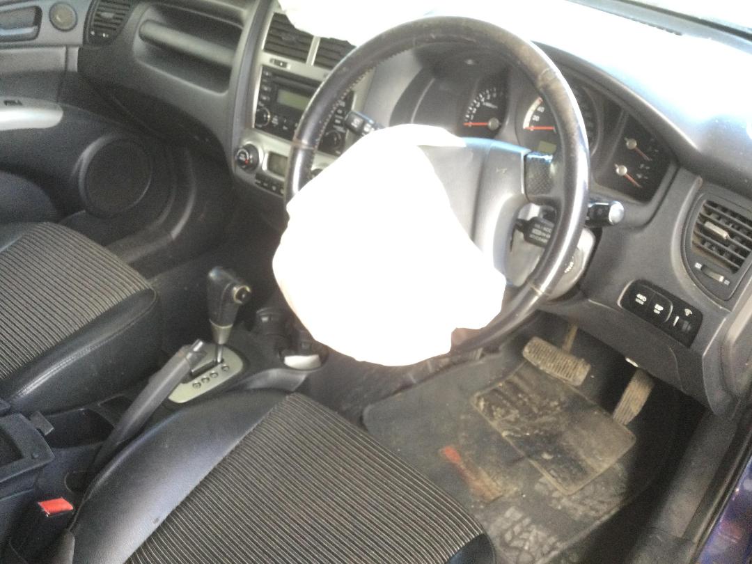 Photo '14' of KIA Sportage Photo '14' of KIA Sportage