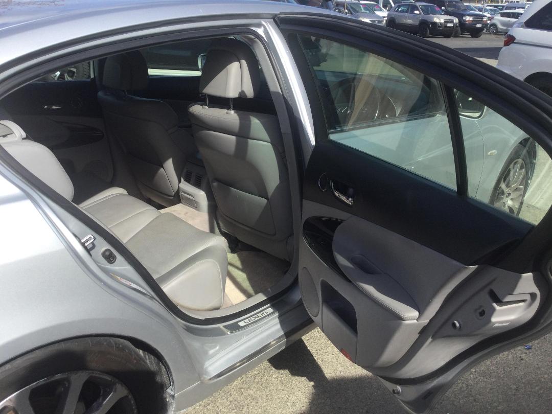 Photo '7' of Lexus GS300 L2 V6