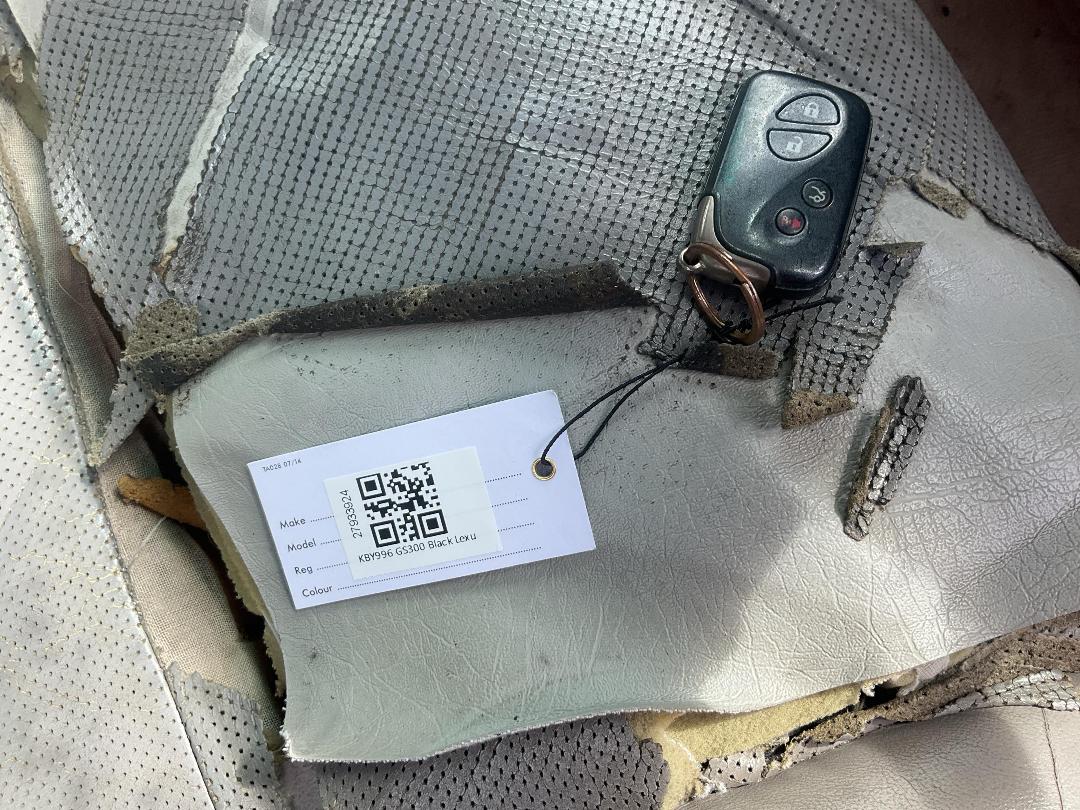 Photo '14' of Lexus GS300