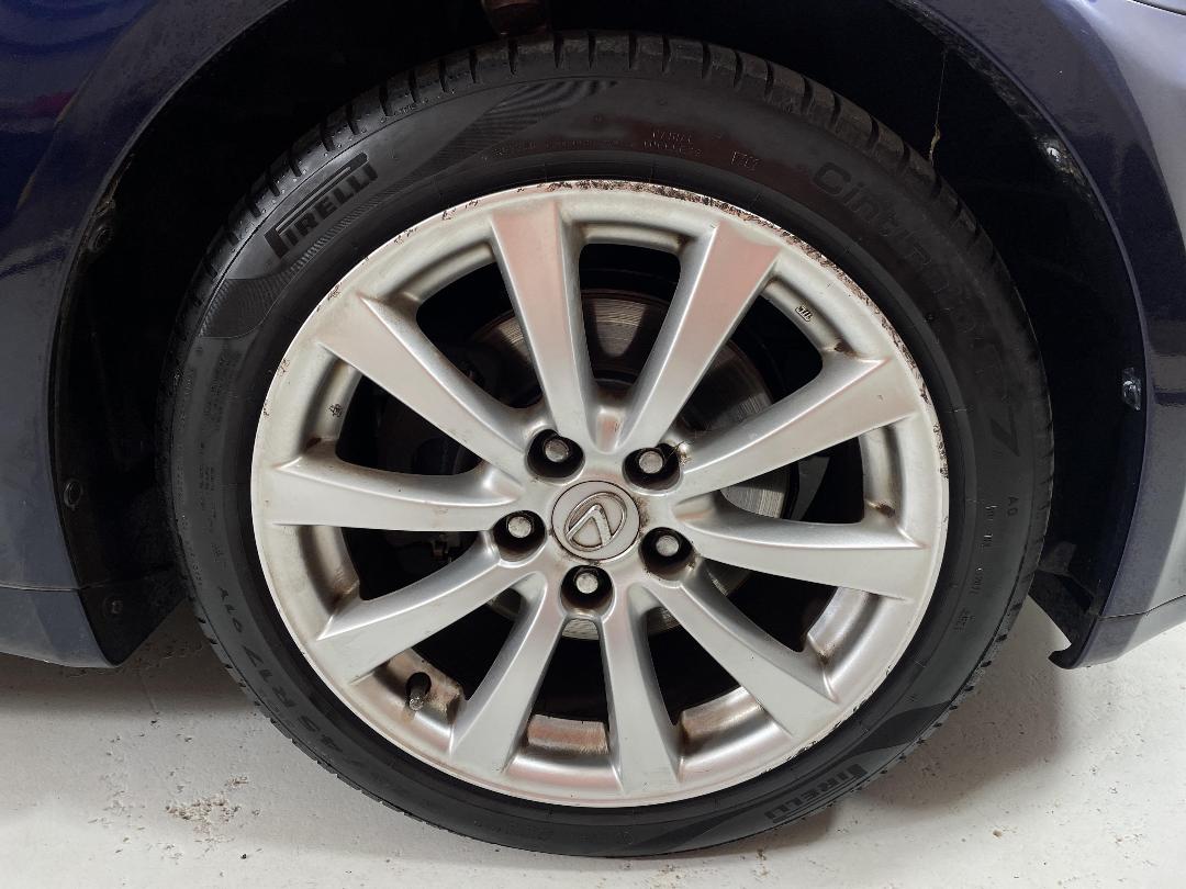 Photo '9' of Lexus IS250