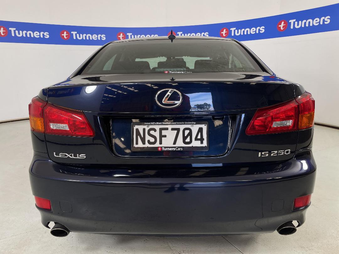 Photo '6' of Lexus IS250