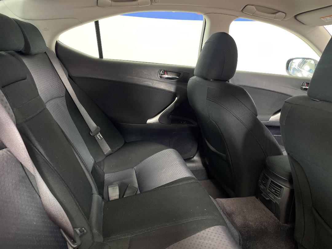 Photo '20' of Lexus IS250